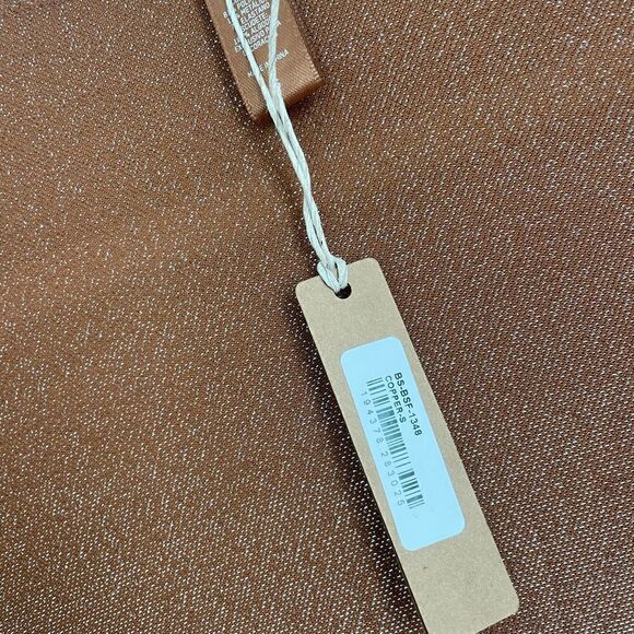 NWT SKIMS Shimmer Catsuit in Copper - Picture 9 of 9